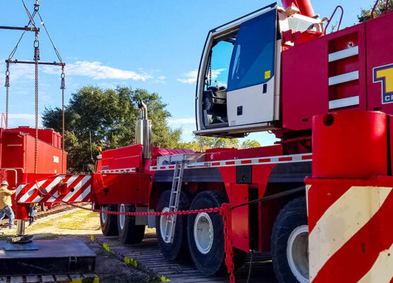 All-Terrain Crane Train Lift