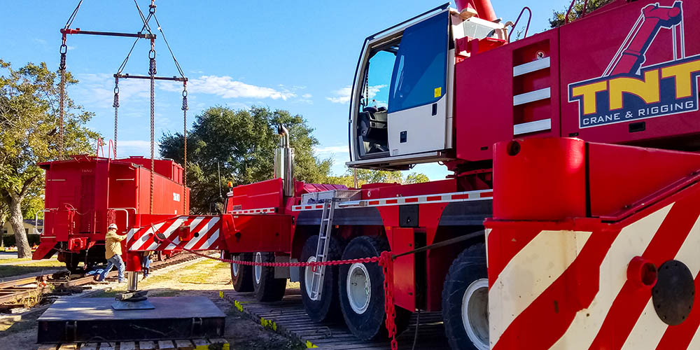 All-Terrain Crane Train Lift